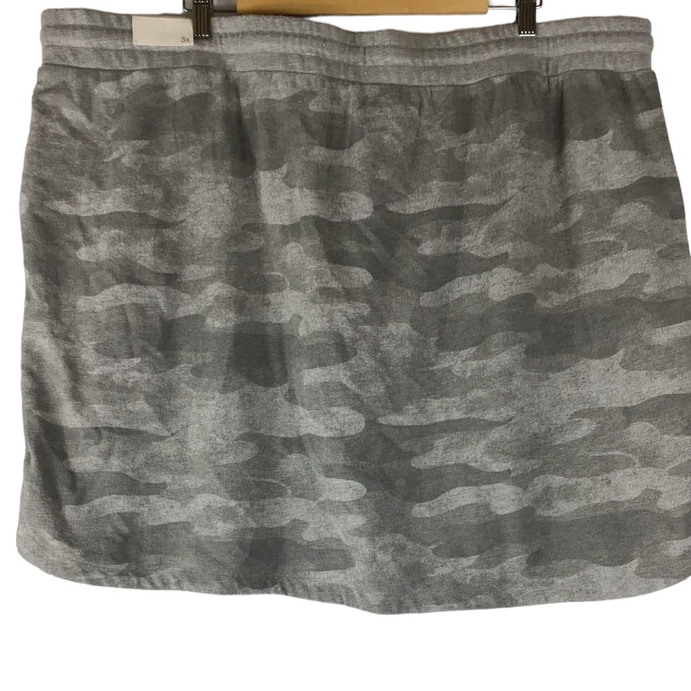 💙 MAURICES Gray Camouflage Skirt with Pockets Size 3X - Picture 4 of 12